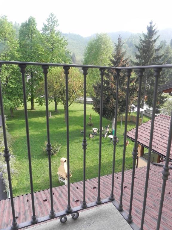Hotel Ristorante Belsito Борго-Сан-Далмаццо Экстерьер фото